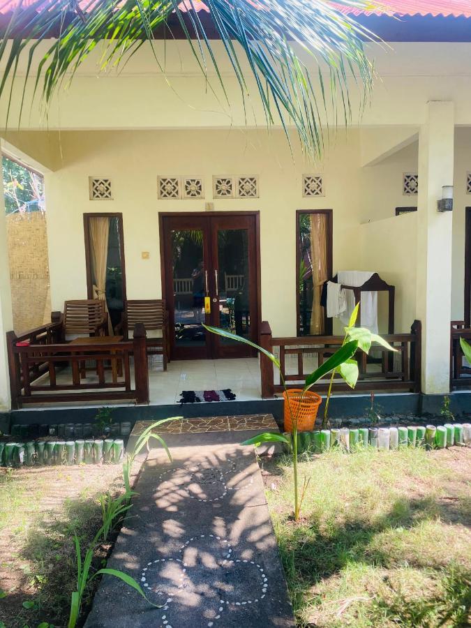 Oktavia Bungalows Gili Air Esterno foto
